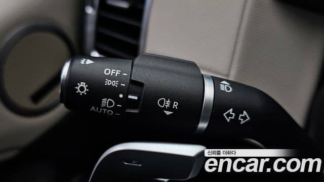 Land Rover Discovery 5 2023 — Фото 20/20