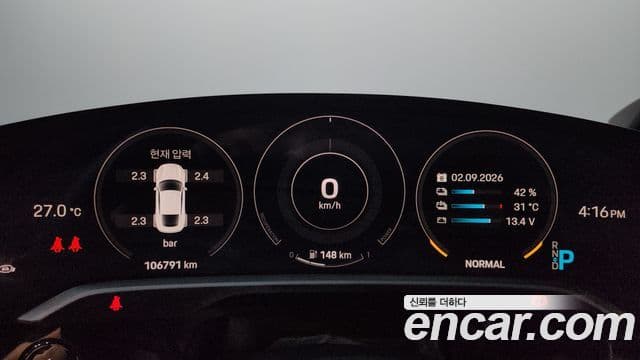 Porsche Taycan 2022 — ფოტო 29/36