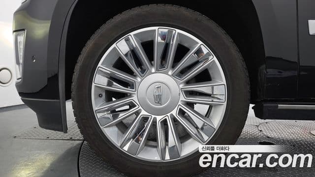 Cadillac Escalade 2020 — Şəkil 27/41