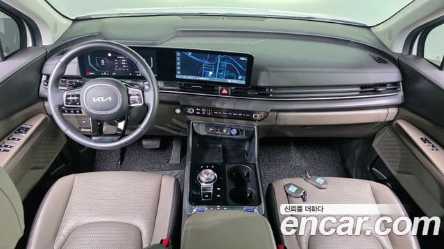 Kia Carnival 2023 — Фото 7/20
