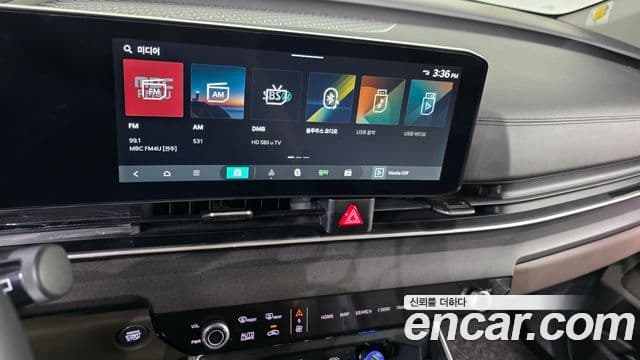 Kia Carnival 2023 — Фото 14/20