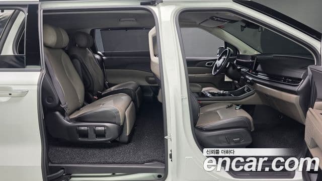 Kia Carnival 2023 — Şəkil 3/34