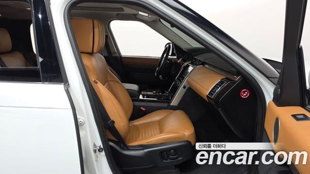 Land Rover Discovery 5 2020 — ფოტო 20/37