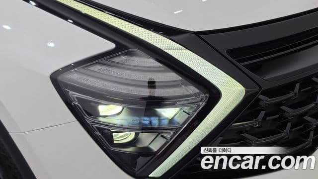 Kia Sportage 2024 — ფოტო 21/33