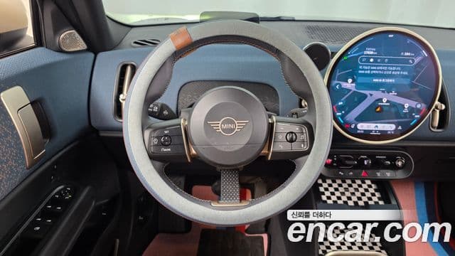 Mini Cooper S Countryman 2025 — Фото 13/20
