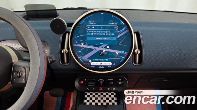Mini Cooper S Countryman 2025 — Фото 14/20