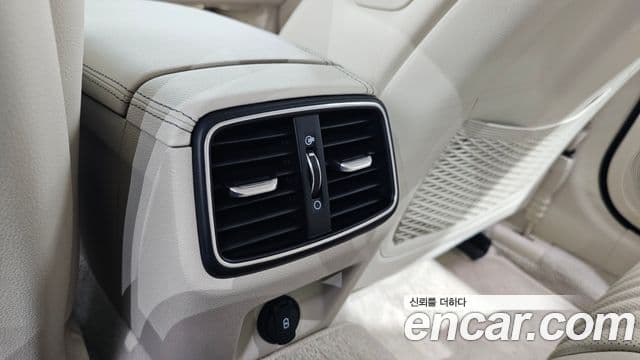 Genesis G70 2023 — Şəkil 21/36