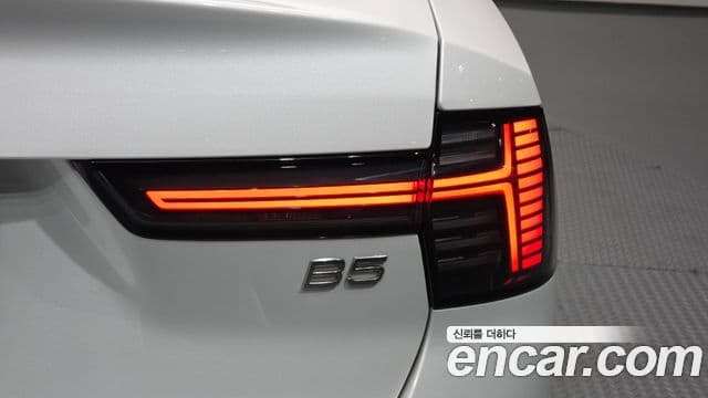 Volvo S90 2025 — Şəkil 30/34