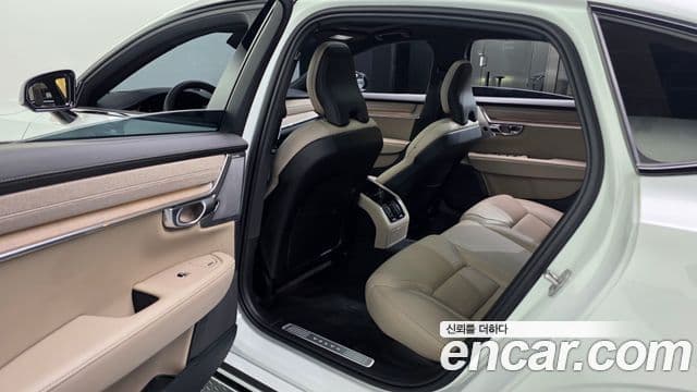 Volvo S90 2025 — Photo 11/40