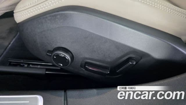 Volvo S90 2025 — Photo 12/40