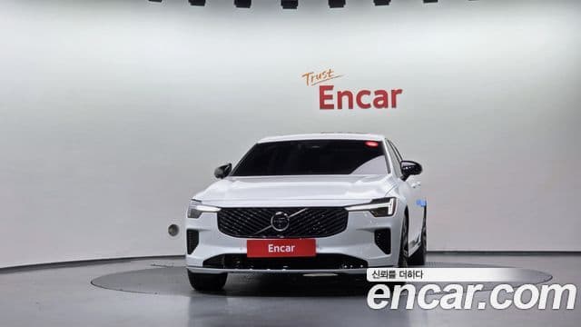 Volvo S90 2025 — Şəkil 33/38