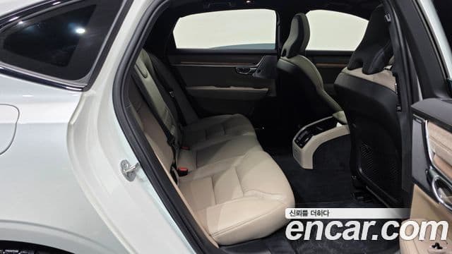 Volvo S90 2025 — Şəkil 15/38