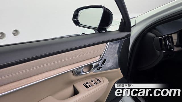 Volvo S90 2025 — Şəkil 37/38