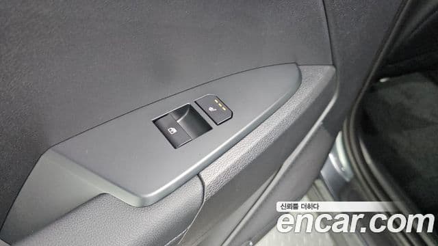 Kia Sportage 2025 — Photo 17/30