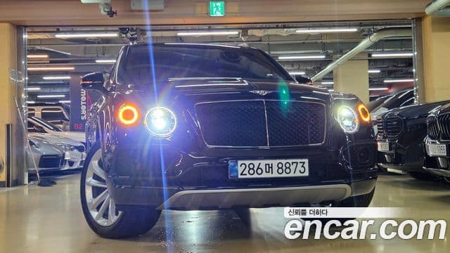 Bentley Bentayga 2020 — Photo 4/20