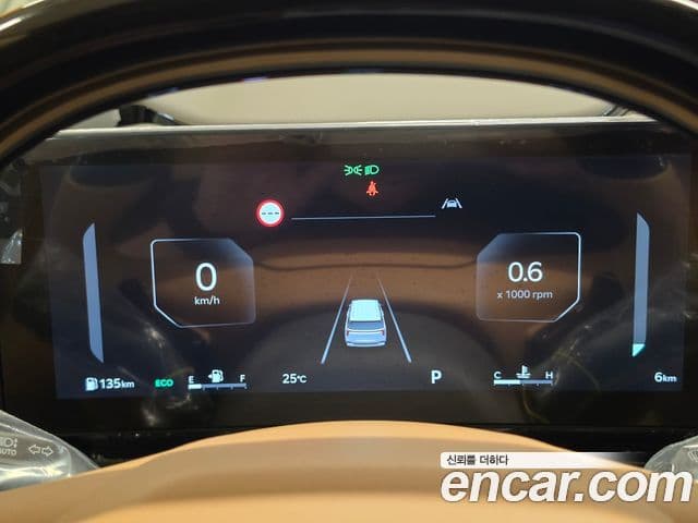 Kia Carnival 2025 — Фото 15/19