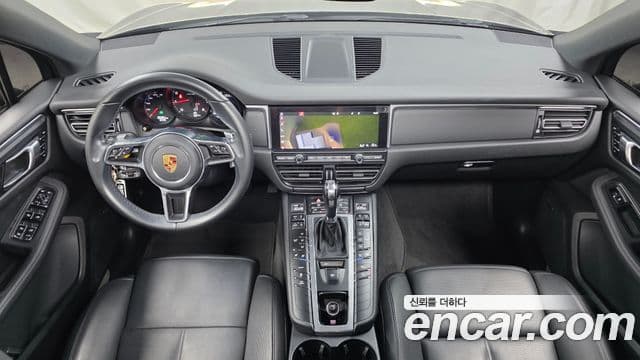 Porsche Macan 2019 — Фото 7/20