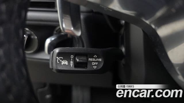 Porsche Macan 2019 — Фото 17/20