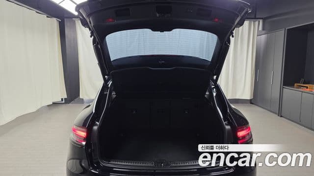 Porsche Macan 2019 — Фото 20/20