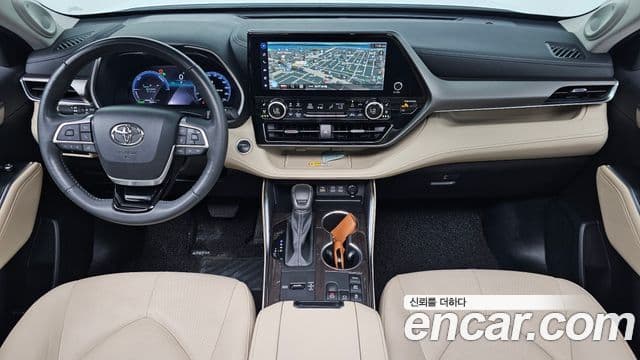 Toyota Highlander 2024 — Фото 11/20