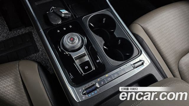 Kia Carnival 2025 — Фото 9/20