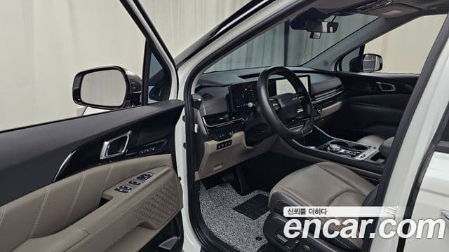 Kia Carnival 2025 — Фото 10/20