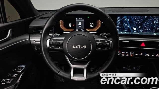 Kia K5 2025 — Фото 13/20
