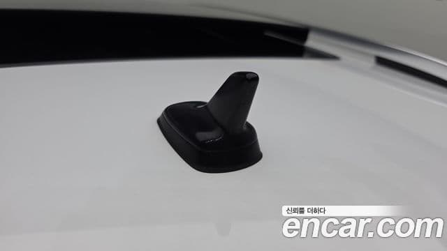 Volkswagen Tiguan 2020 — Şəkil 34/37