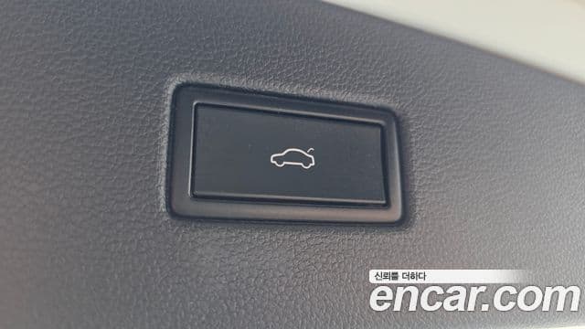 Volkswagen Tiguan 2020 — Şəkil 12/37