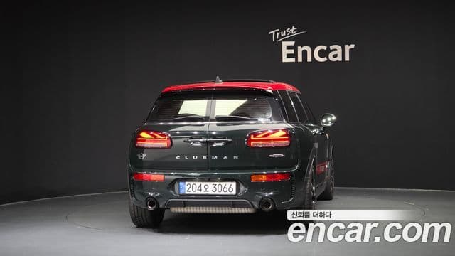 Mini Cooper S Clubman 2020 — Фото 4/20