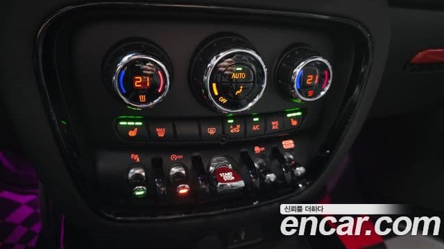 Mini Cooper S Clubman 2020 — Фото 20/20