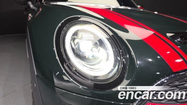 Mini Cooper S Clubman 2020 — Şəkil 33/33