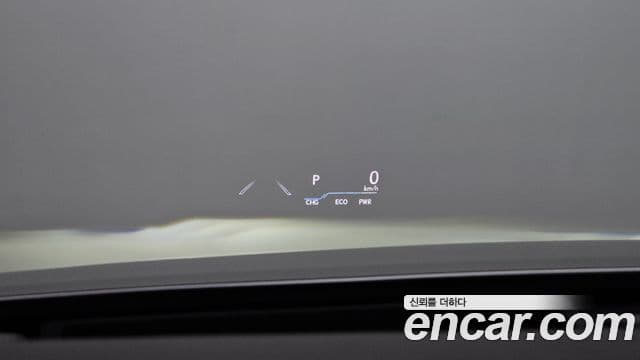 Lexus ES300h 2023 — Photo 9/32