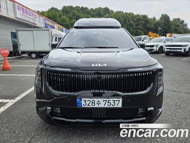 Kia Carnival 2025 — Фото 2/20