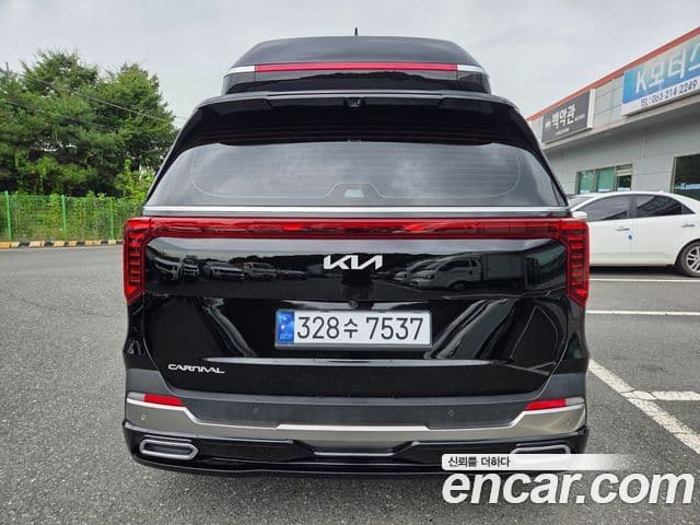 Kia Carnival 2025 — Фото 3/20