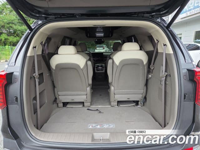 Kia Carnival 2025 — Фото 11/20