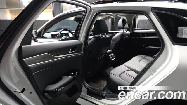 Kia K5 2024 — ფოტო 9/34