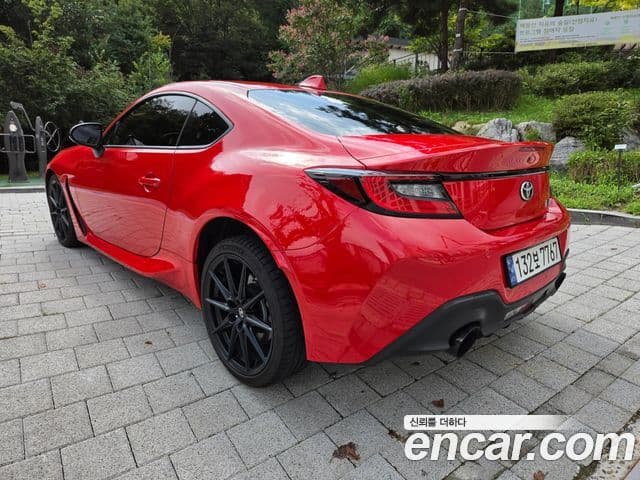 Toyota GR86 2024 — Şəkil 6/16