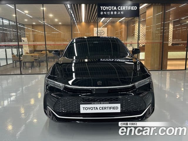 Toyota Crown Crossover 2023 — Şəkil 18/19