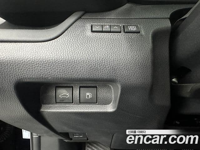 Toyota Crown Crossover 2023 — Şəkil 19/19