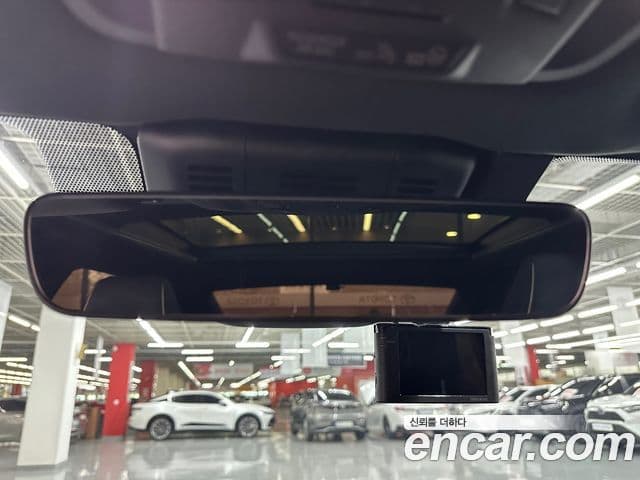 Toyota Crown Crossover 2023 — Şəkil 13/19