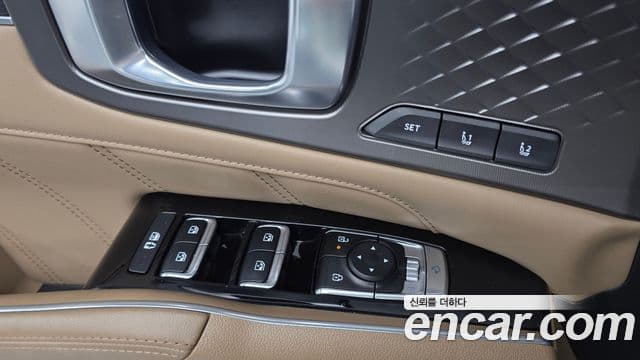 Kia Sorento 2024 — Фото 12/20