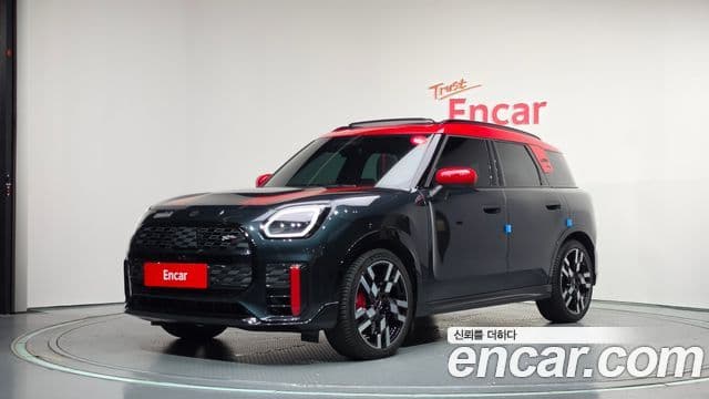 Mini Cooper S Countryman 2025 — Фото 1/20
