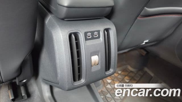 Mini Cooper S Countryman 2025 — Фото 19/20