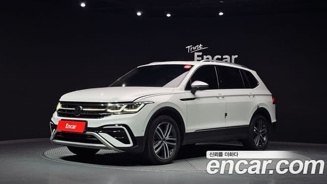 Volkswagen Tiguan Allspace 2023 — Фото 1/20