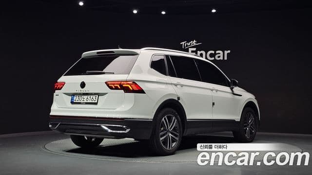 Volkswagen Tiguan Allspace 2023 — Фото 2/20