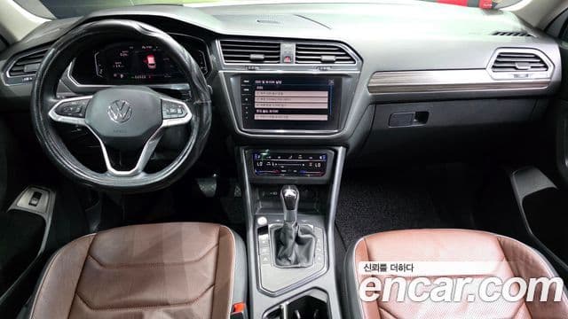 Volkswagen Tiguan Allspace 2023 — Фото 7/20