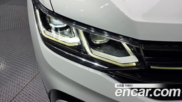 Volkswagen Tiguan Allspace 2023 — Şəkil 10/35
