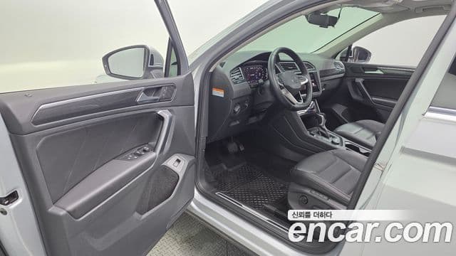Volkswagen Tiguan 2022 — Şəkil 5/20