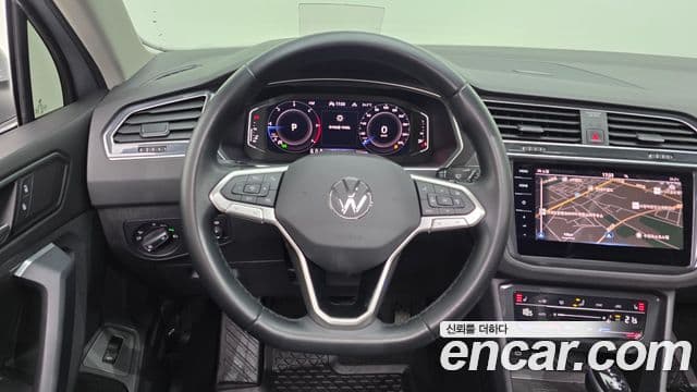 Volkswagen Tiguan 2022 — Şəkil 13/20